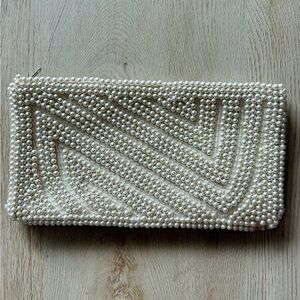 Vintage Pearl White Beaded Clutch
